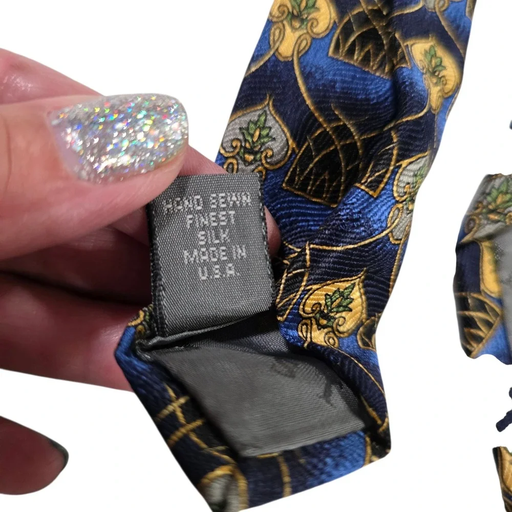 Robert Talbott Lindsay Odom Mens Necktie Blue Floral Silk Hand Sewn‎ USA Boho